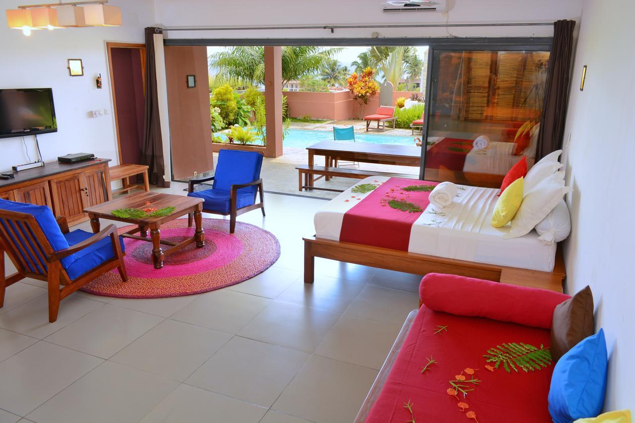 Hotel Residence Sarimanok Амбатолоака Екстер'єр фото